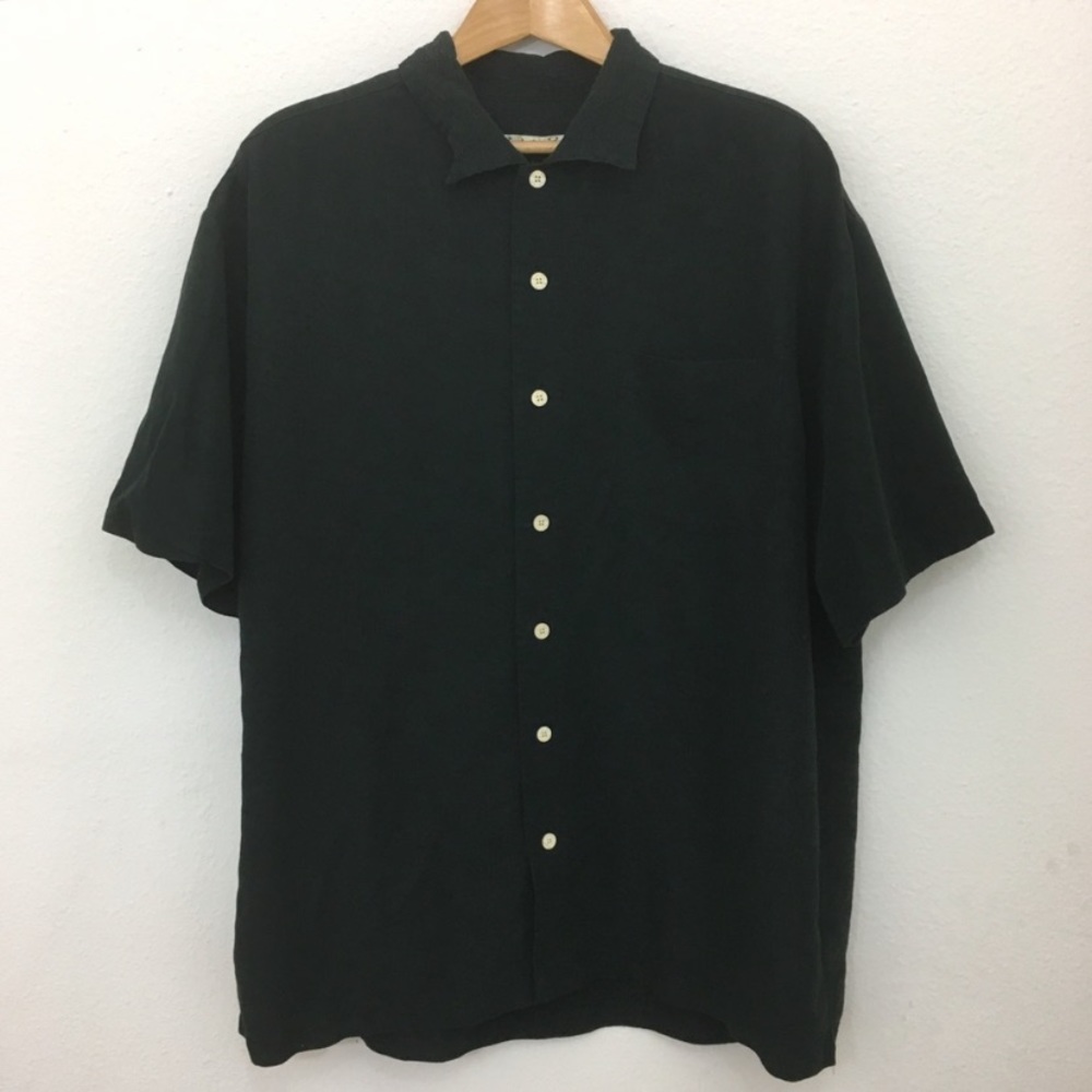 Batik Bay button down shirt short sleeve black L